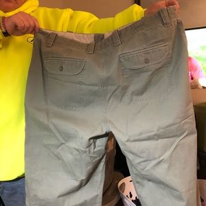 Eddie Bauer Capri pants